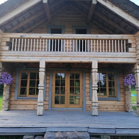 Guest House Unguri Stalbe Dış mekan fotoğraf