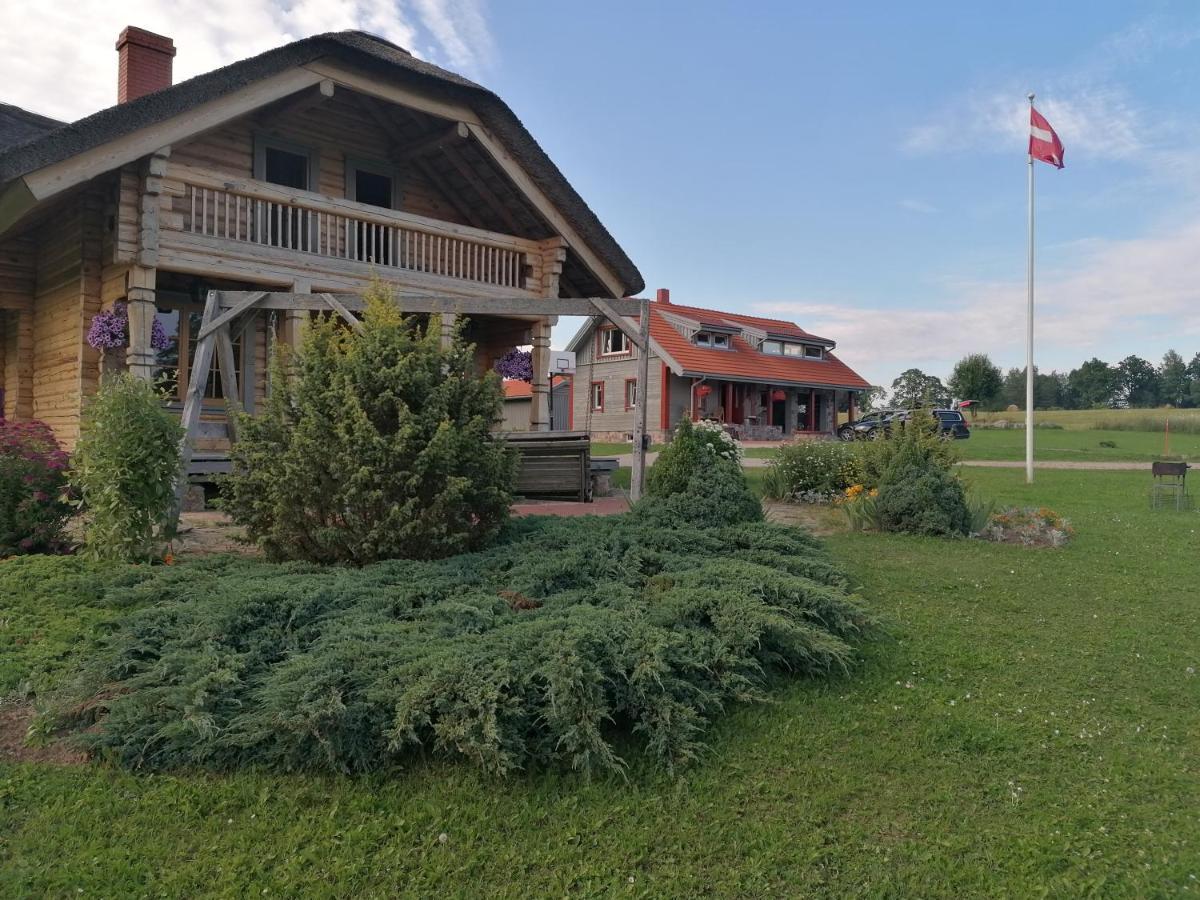 Guest House Unguri Stalbe Dış mekan fotoğraf